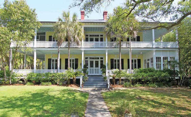 Officer's Row on Sullivan's Island, SC